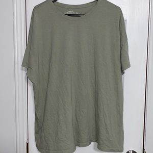 Abercrombie & Finch Boyfriend Tee from the Soft A&F collection.